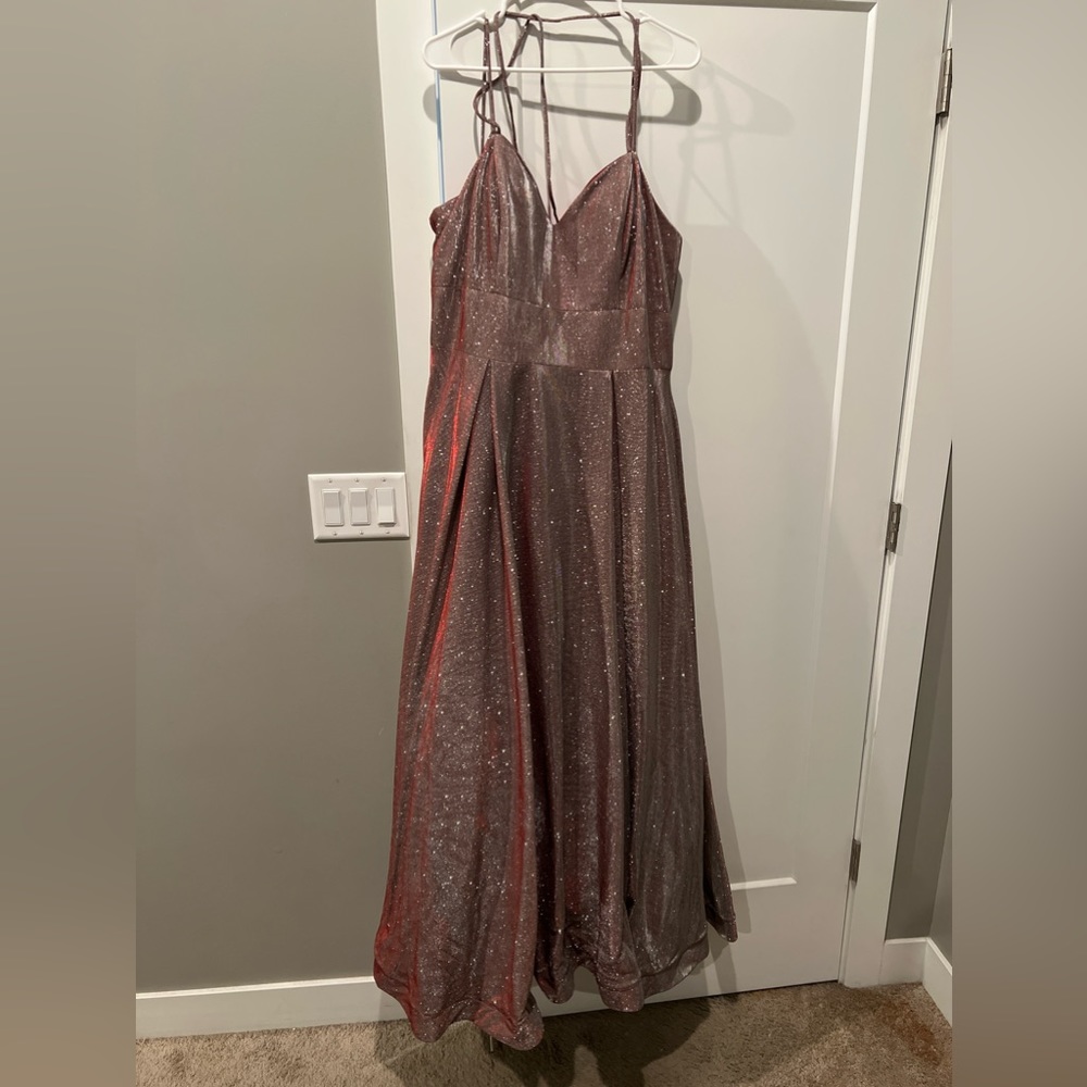 Formal Silver and Red Dress Size 3XL